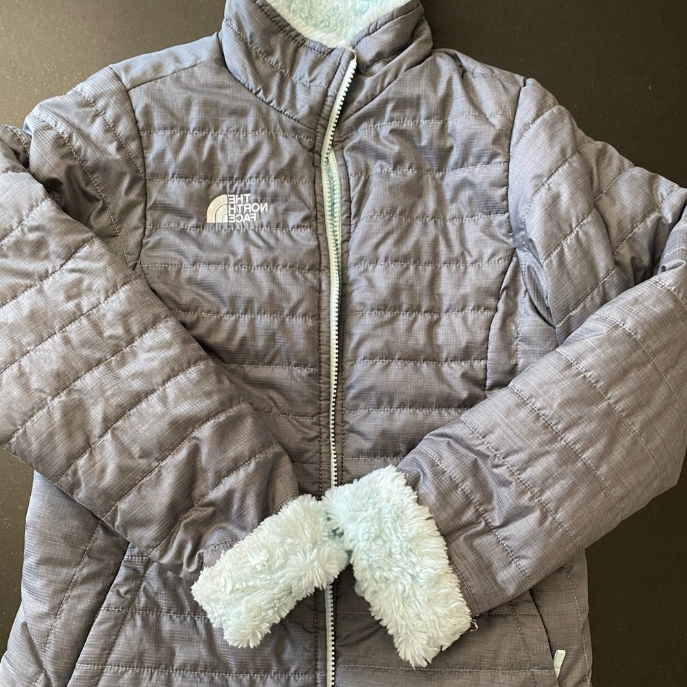 The NorthFace Girls YL (14-16) Reversible Winter Coat